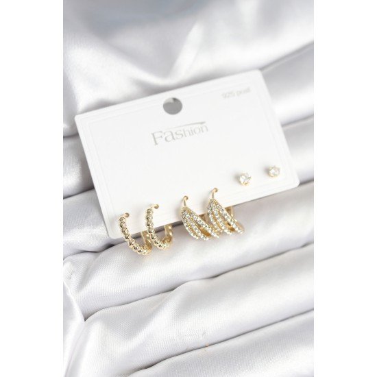 Gold Renk Pirinç 925 Ayar Gümüş Çivili Kadın Küpe Seti Gold Renk Pirinç 925 Ayar Gümüş Çivili Kadın Küpe Seti