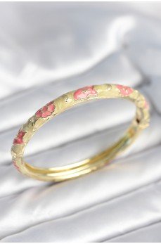 Yeşil Krem Renk Detaylı Mineli Kelepçe Yeşil Krem Renk Detaylı Mineli Kelepçe