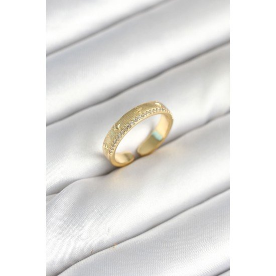 Gold Renk Şerit Zirkon Taşlı Kadın Yüzük Gold Renk Şerit Zirkon Taşlı Kadın Yüzük