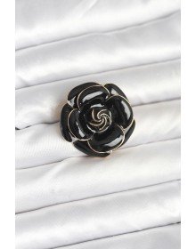 Siyah Gül Model Broş