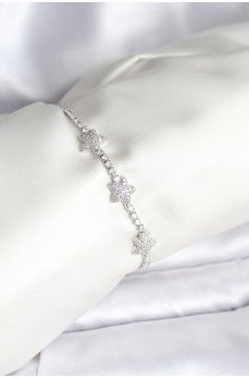 Yıldız Model Zirkon Taşlı Gümüş Renk Pirinç Su Yolu Kadın Bileklik