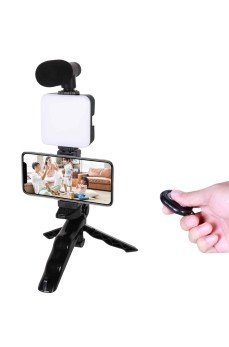 Telefon Tutucu Led Işıklı Kumandalı Mikrofon Telefon Vlog Video Kayıt Telefon Tutucu Led Işıklı Kumandalı Mikrofon Telefon Vlog Video Kayıt