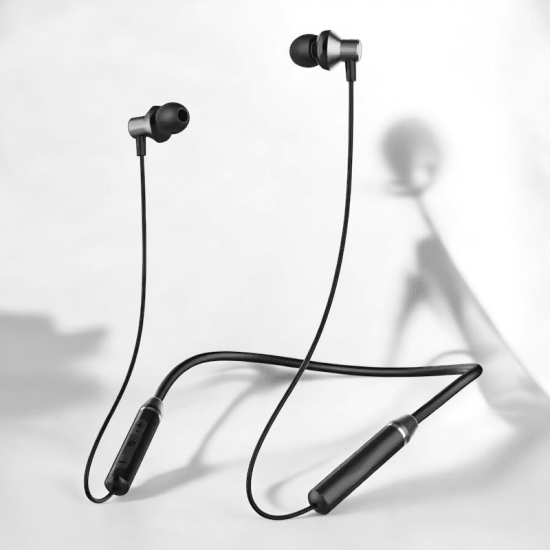 Boyun Bantlı Kablolu Kulaklık ANC Özelliği Uzun Şarj Süreli Sporcu Kulaklığı 100 saat