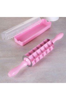 Kare Mantı Merdanesi 7 Bıçaklı Kare Mantı Merdanesi 7 Bıçaklı