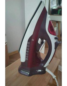 Modern Tasarım 2200W Dayanıklı Buharlı Seramik Kaplama Ütü