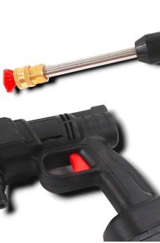 ŞARJLI ARAÇ YIKAMA