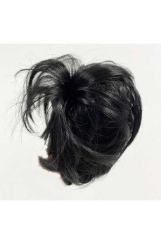 Siyah Renk Düz Model Hazır Telli Saç Şeklinde Peruk Postiş Toka Siyah Renk Düz Model Hazır Telli Saç Şeklinde Peruk Postiş Toka