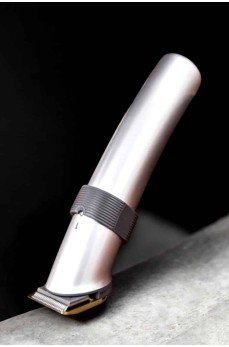 4 Taraklı Profesyonel Şarjlı Saç ve Sakal Kesme Tıraş Makinesi Seti