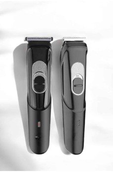 Saç Sakal Lazer Epilasyon Öncesi Tüy Kısaltma Makinesi Unısex 4 Taraklı Saç Sakal Lazer Epilasyon Öncesi Tüy Kısaltma Makinesi Unısex 4 Taraklı