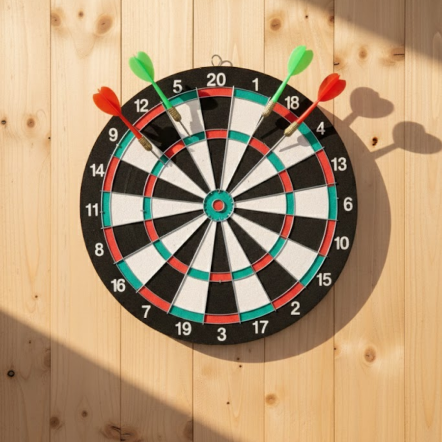 15 Inch Dartboard with 4 Metal Tips Darts Durable Wooden Body