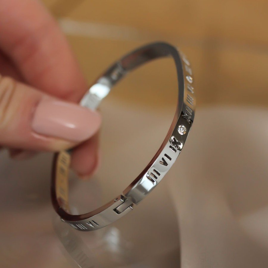 316L Steel Roman Numeral Silver Color Bracelet Clamp