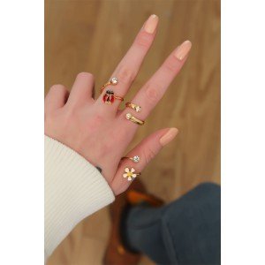 Daisy Design Zircon Stone Adjustable Ring