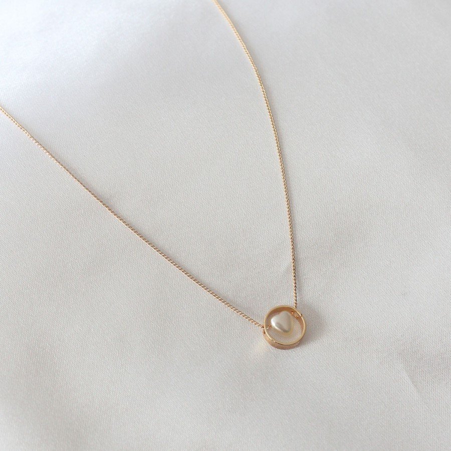 Gold Color Minimal Heart Figure Women s Necklace