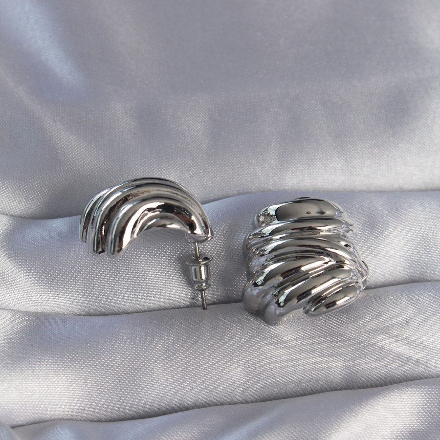 Brass Silver Color Serrated Bombe Model Earrings