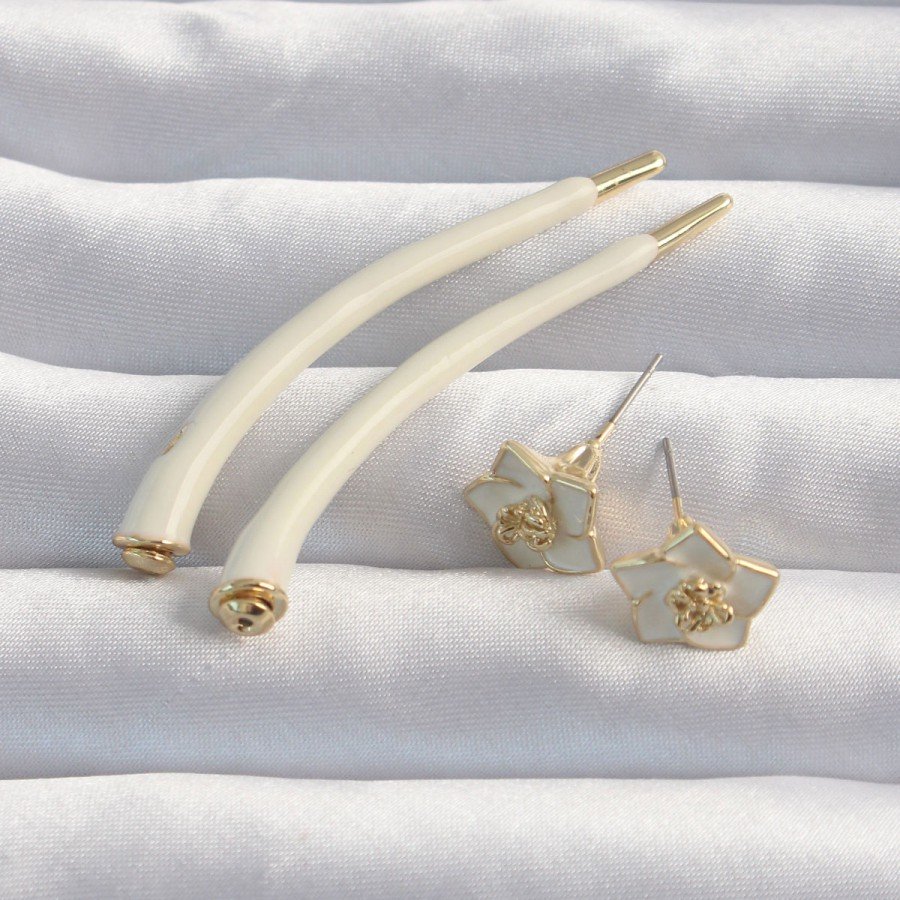 Brass Cream Color Botega Earrings