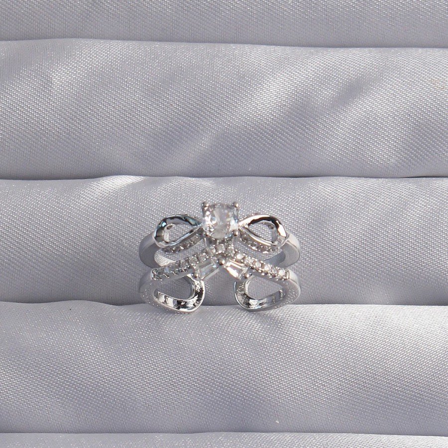 Brass Setting Silver Color Zircon Stone 2-Piece Appearance Bow Ring