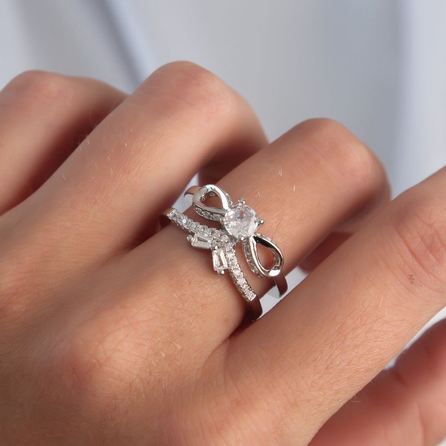 Brass Setting Silver Color Zircon Stone 2-Piece Appearance Bow Ring