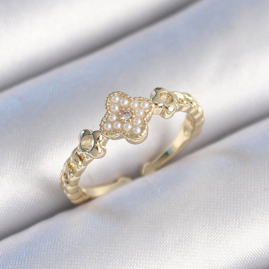 Brass Gold Color Pearl Clover Model Zircon Stone Detail Women s Ring