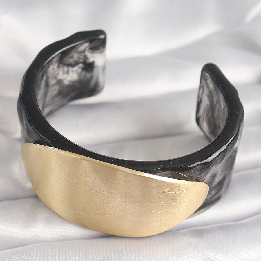 Black Marble Pattern Acrylic Plastic Gold Oval Plate Model Vintage Women s Bracelet Black Marble Pattern Acrylic Plastic Gold Oval Plate Model Vintage Women s Bracelet