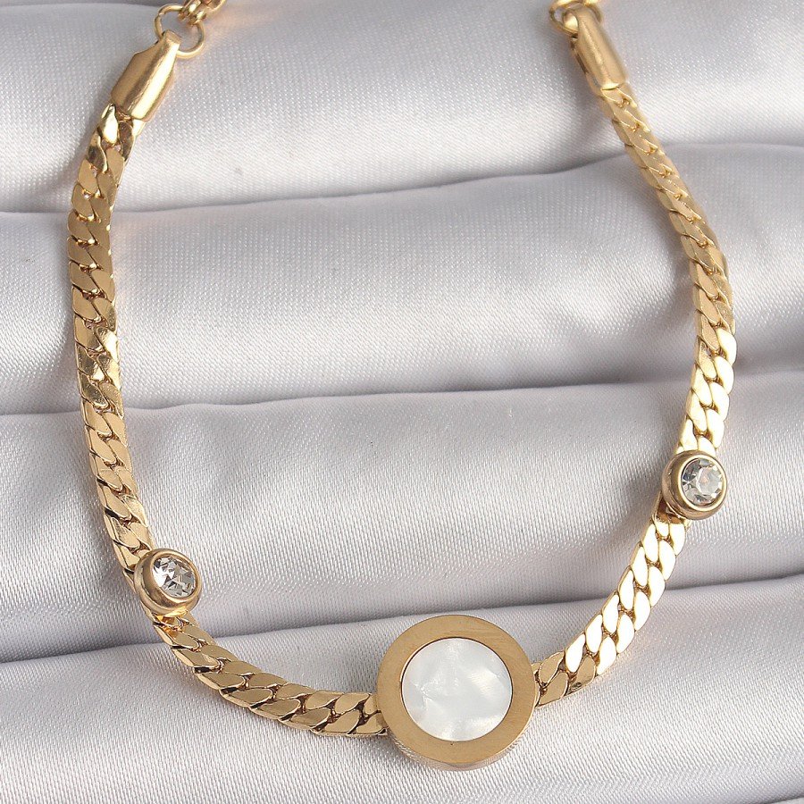 316L Steel Gold Color Flat Chain Model Zircon Stone Detailed White Enamel Medallion Model Women s Bracelet 316L Steel Gold Color Flat Chain Model Zircon Stone Detailed White Enamel Medallion Model Women s Bracelet