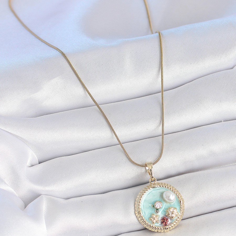 316L Steel Gold Color Chain Blue Enameled Pearl Flower Embroidered Zircon Stone Detailed Medallion Model Women s Necklace 316L Steel Gold Color Chain Blue Enameled Pearl Flower Embroidered Zircon Stone Detailed Medallion Model Women s Necklace