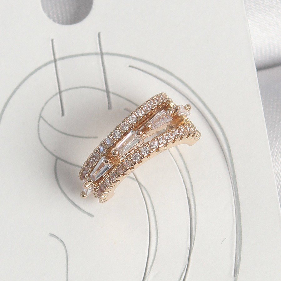 Brass Gold Color Zircon Stone 3-Piece Row Model Women s Cartilage Earrings