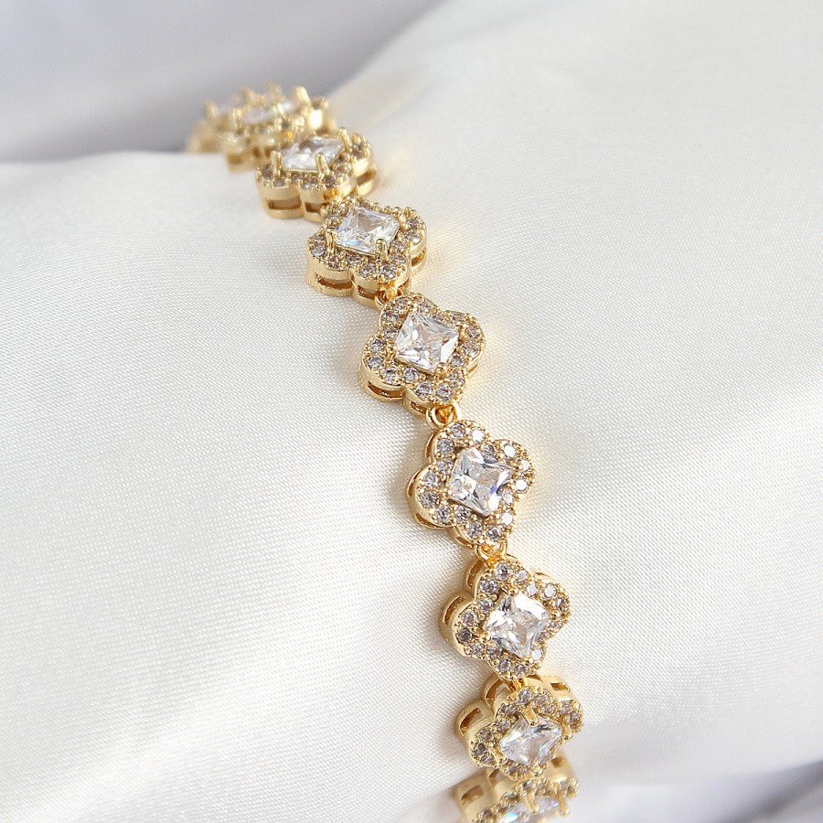 Brass Zircon Stone Clover Baguette Model Gold Color VIP Series Women s Bracelet