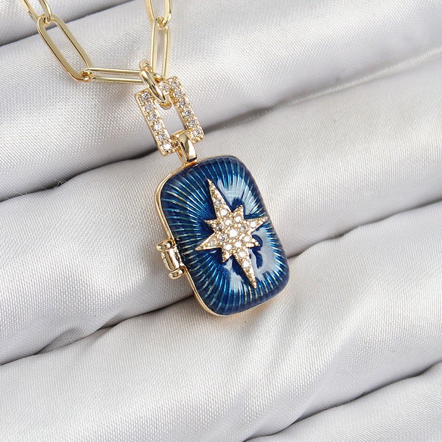 Brass Zircon Stone Openable Pole Star Model Gold Color Women s Necklace Brass Zircon Stone Openable Pole Star Model Gold Color Women s Necklace