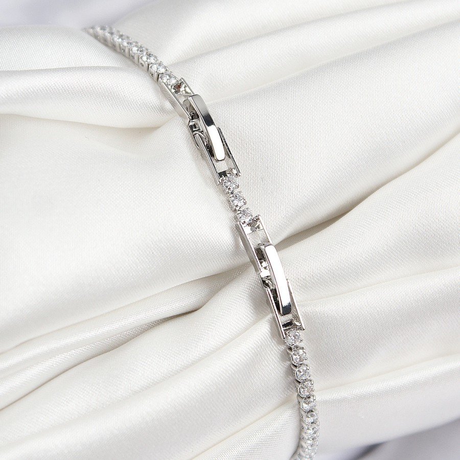 Brass Colored Zircon Stone Geometric Model Silver Color Women s Bracelet Brass Colored Zircon Stone Geometric Model Silver Color Women s Bracelet
