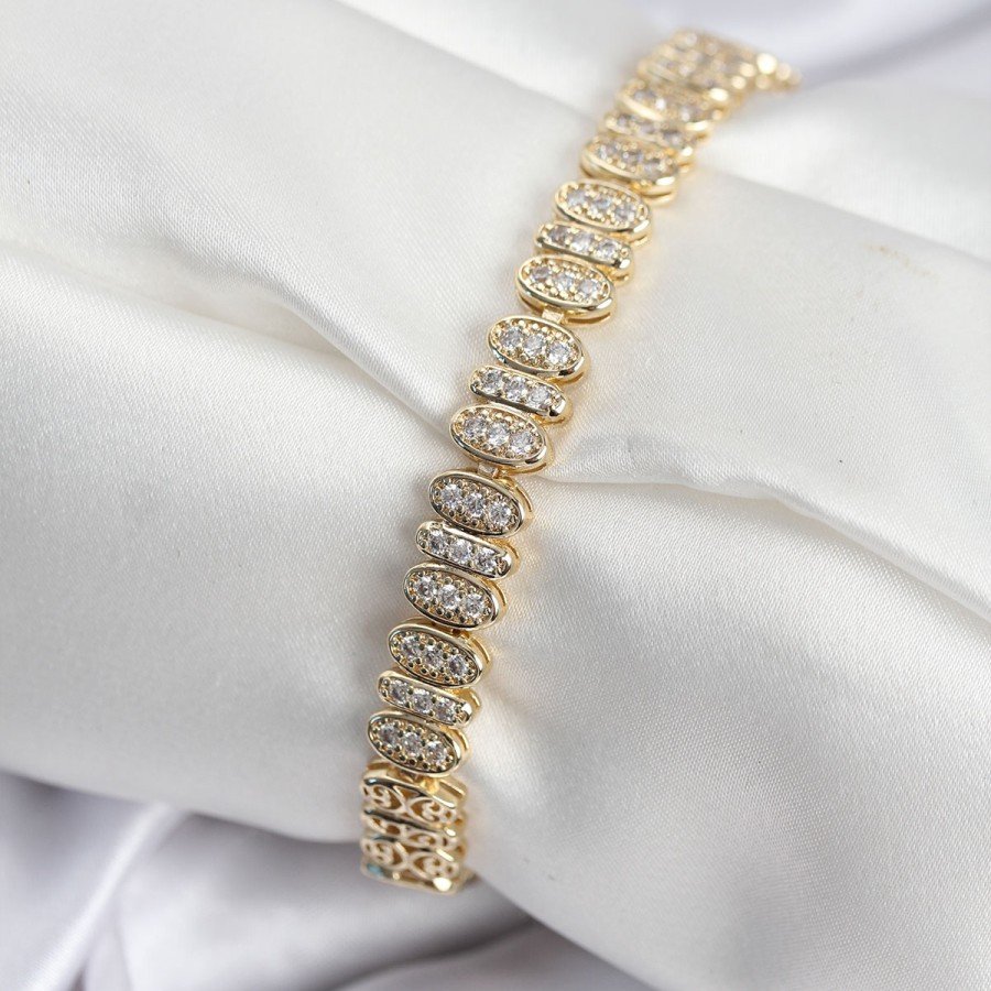 Brass VIP Series Gold Color Oval Row Women s Bracelet