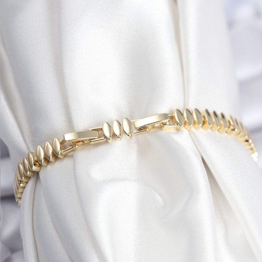 Brass VIP Series Gold Color Zircon Stone Barley Model Women s Bracelet