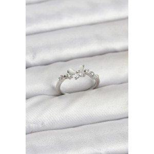 Butterfly Model Silver Color Brass Women's Ring Butterfly Model Silver Color Brass Women's Ring