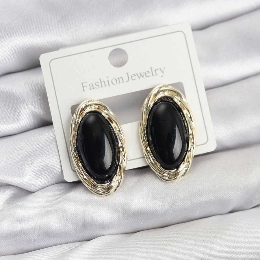 Black Almond Model Vintage Women s Earrings