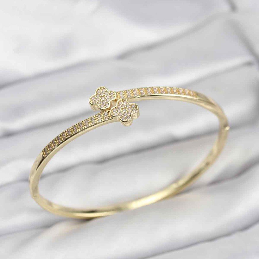 Brass Gold Color Zircon Stone Clover Model Women s Handcuff Bracelet