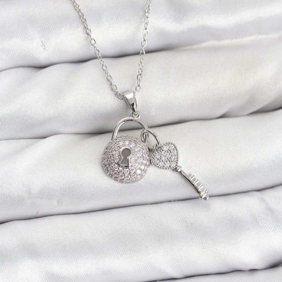 316L Steel Chain Silver Color Lock Key Model Zircon Stone Women s Necklace 316L Steel Chain Silver Color Lock Key Model Zircon Stone Women s Necklace