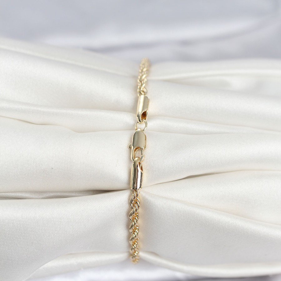 CM 14K Gold Color Twist Model Women s Bracelet CM 14K Gold Color Twist Model Women s Bracelet