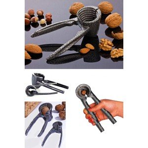 Set of 2 Walnuts and Hazelnut Crackers