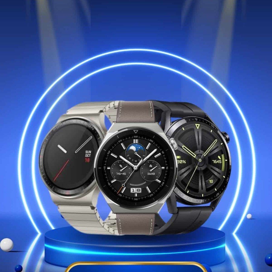 Wireless Bluetooth Connected Headset and Touch Screen Smart Watch Call Answering
