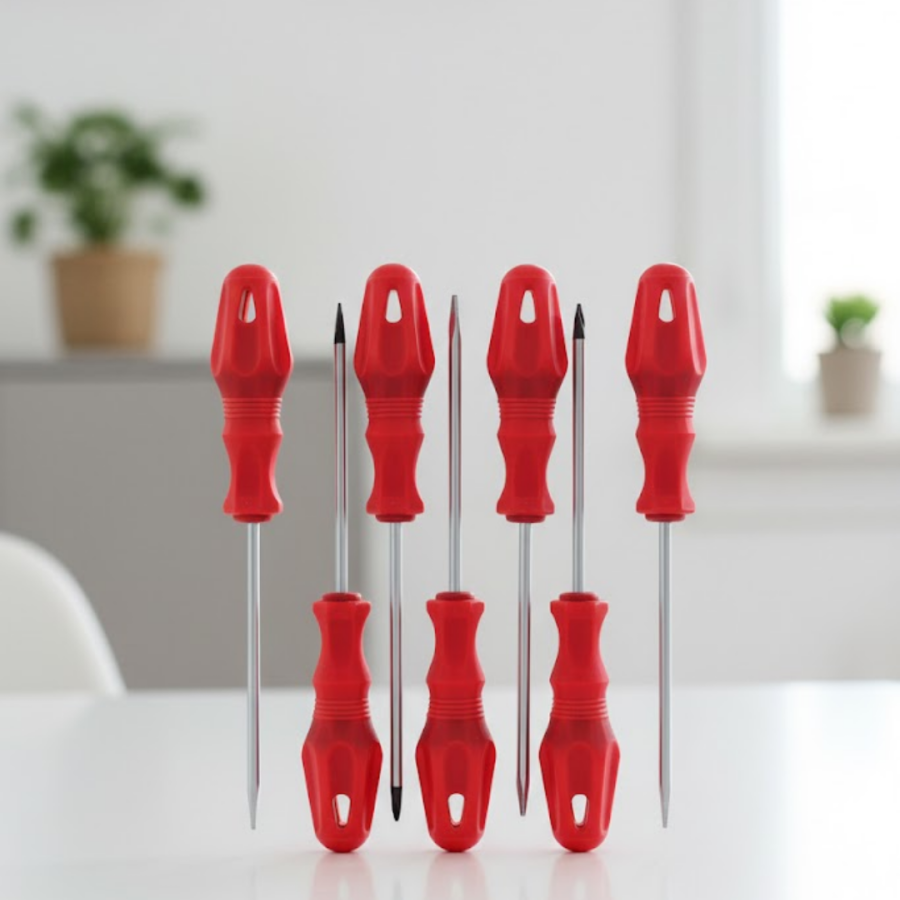 Set of 7 Screwdrivers for Various Screwing Works