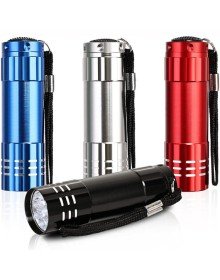 9 LED BATTERY-OPERATED FLASHLIGHT