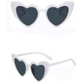 White Color Heart Bridal Wedding Glasses 15x5 cm White Color Heart Bridal Wedding Glasses 15x5 cm