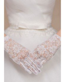 White Color Short Lacy Gloves