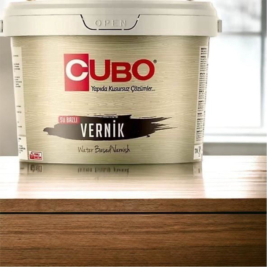 Cubo Water Based Glossy Varnish Transparent 0.75 Liter Cubo Water Based Glossy Varnish Transparent 0.75 Liter