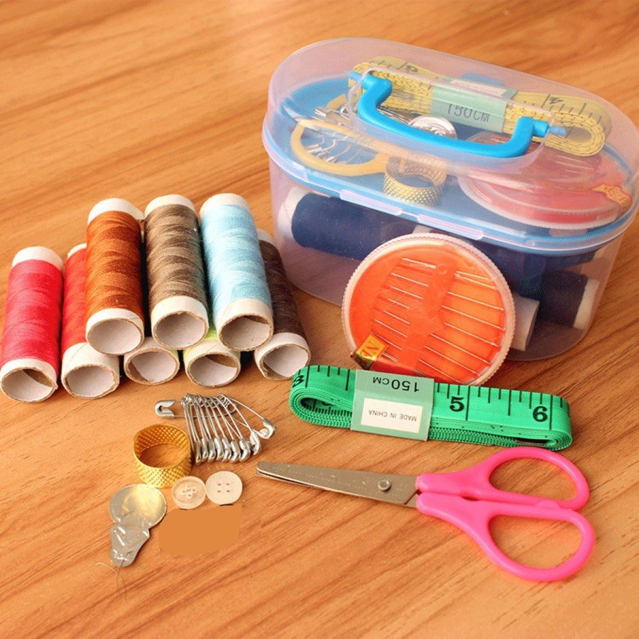 Sewing Set in Box - Needle - Thread - Scissors Set