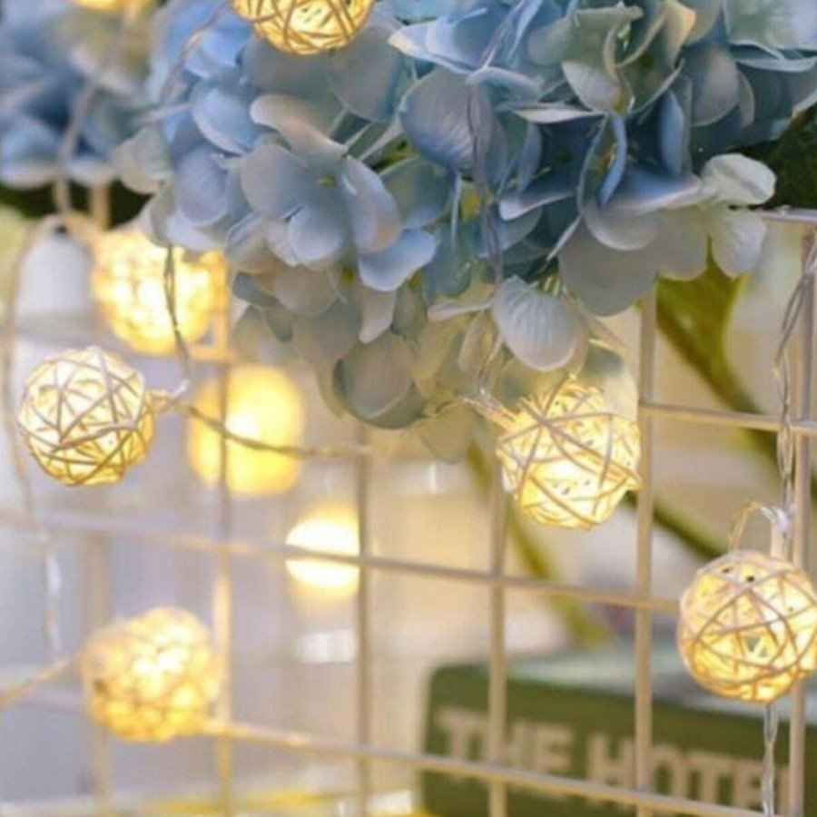 Wicker Balls Led Light 2 meters DAYLIGHT Decor Lamp