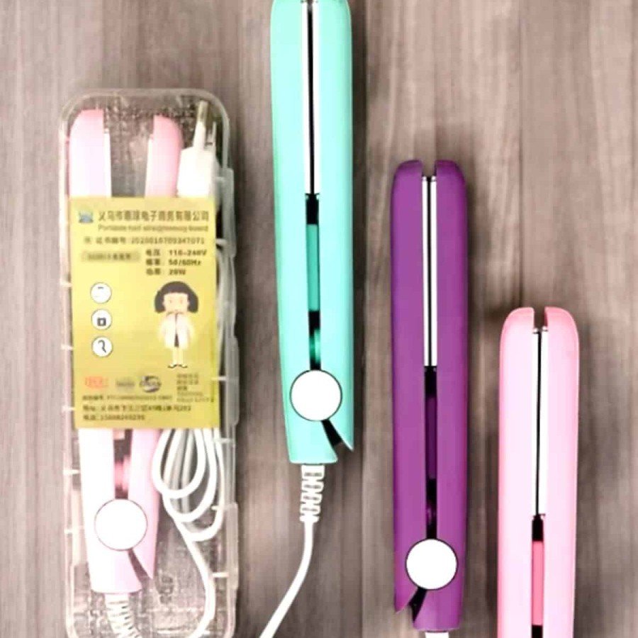 Mini Hair Straightener with 180°C Heat and Long-Lasting Straightness Mini Hair Straightener with 180°C Heat and Long-Lasting Straightness