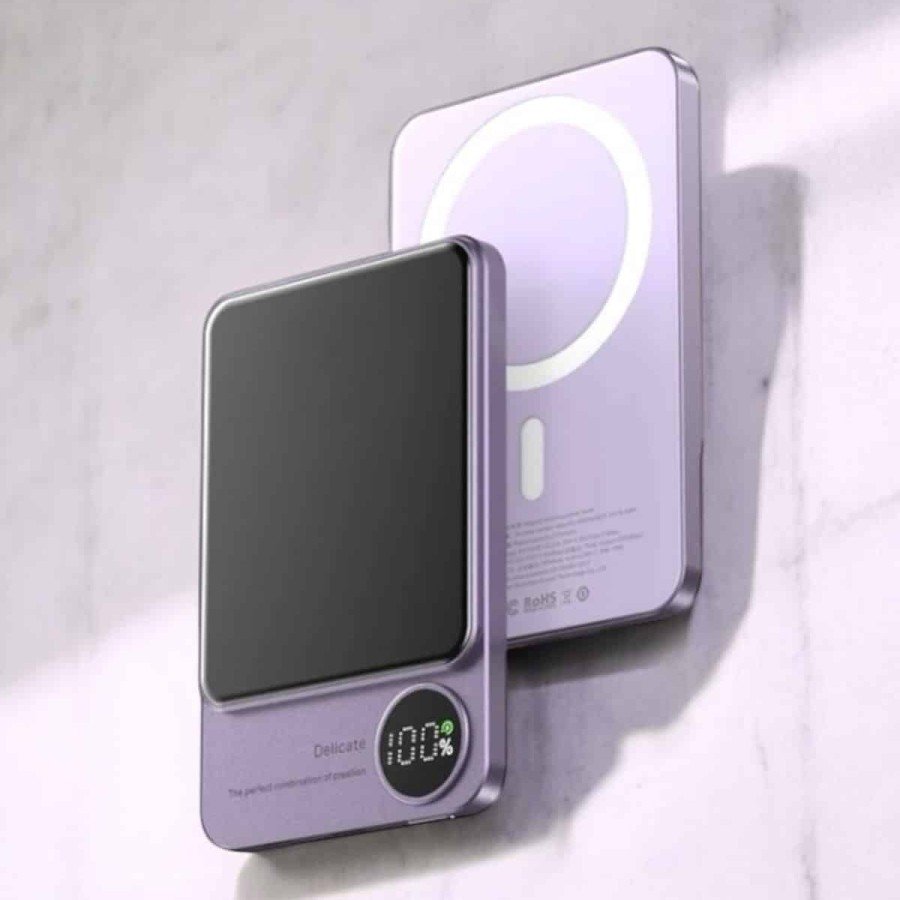 22.5W Magsafe Wireless Charging Powerbank Digital Display and Fast Charging