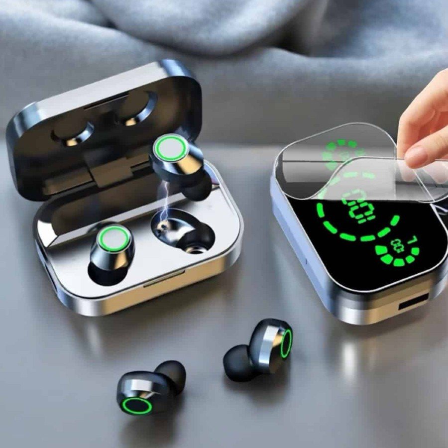 Bluetooth Headset with Dual Phone Support and Water Resistant Powerbank Bluetooth Headset with Dual Phone Support and Water Resistant Powerbank