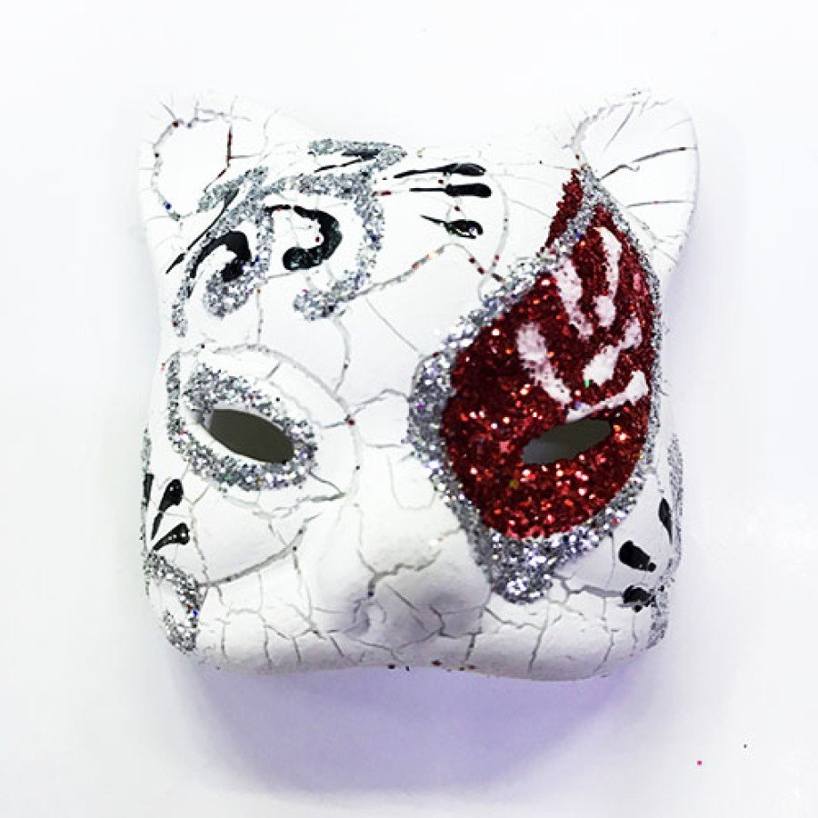 Venetian Cat Model Magnet Made of Red Color Embroidered Ceramic Material Venetian Cat Model Magnet Made of Red Color Embroidered Ceramic Material