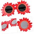 Red Color Daisy Shaped Party Glasses 18x10 cm Red Color Daisy Shaped Party Glasses 18x10 cm